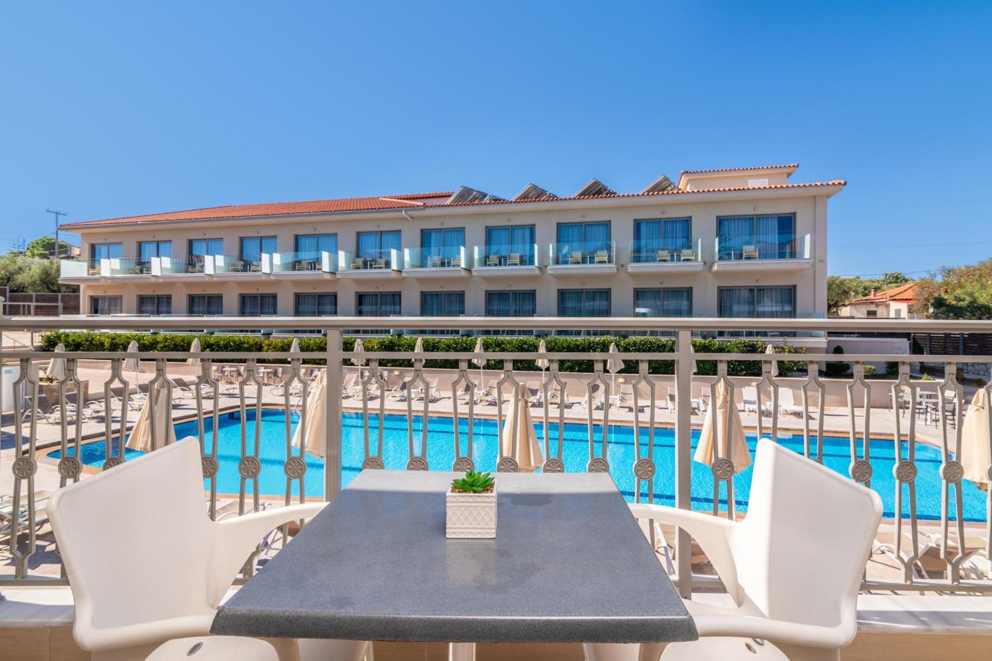 Karras Grande Resort Planos  Exterior photo
